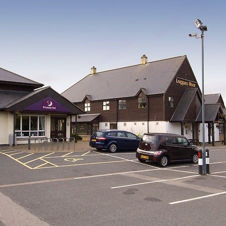 Premier Inn Хейл Экстерьер фото