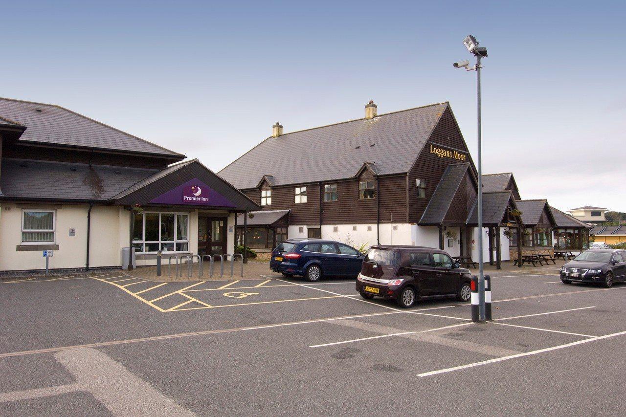Premier Inn Хейл Экстерьер фото