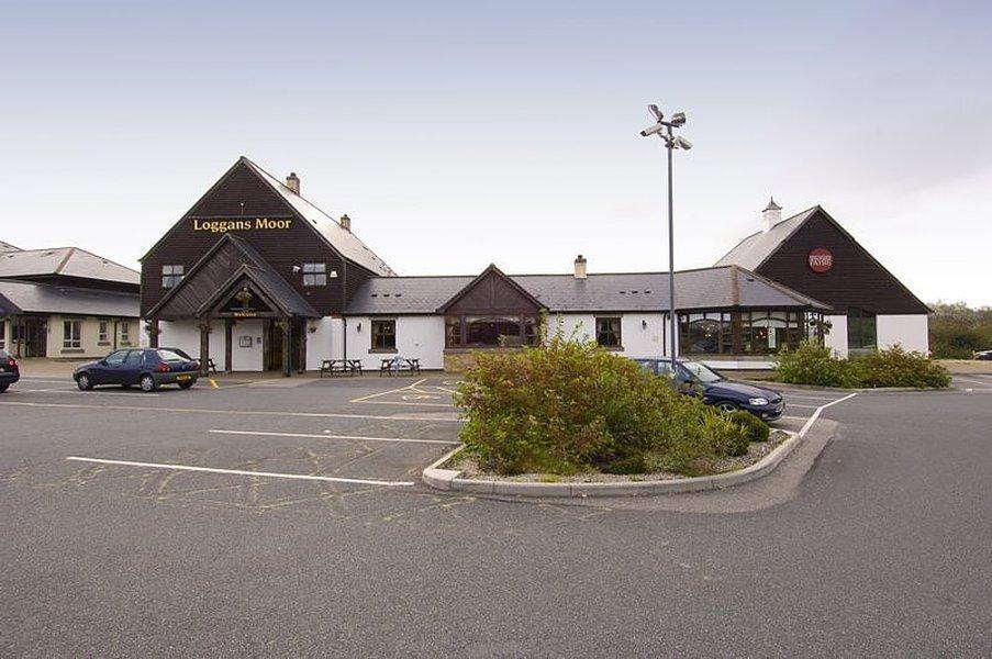 Premier Inn Хейл Экстерьер фото